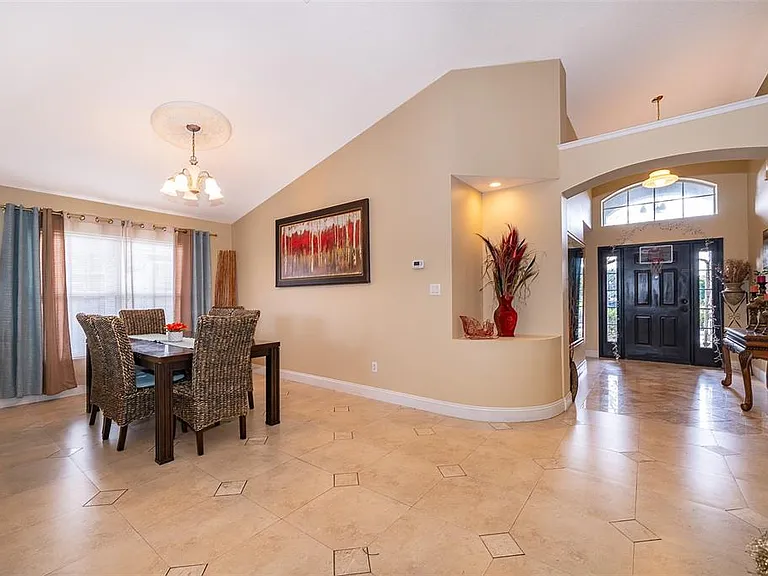 900 American Rose Pkwy — Photo 7