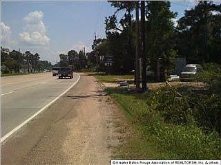 2nd image of 30621 La Highway 16