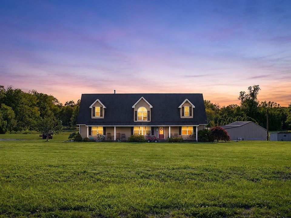 1st image of 510 Horseshoe Cir