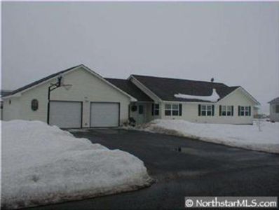 601 10th St SW, Braham, MN, 55006