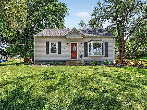 4th image of 754 Collindale Ave NW