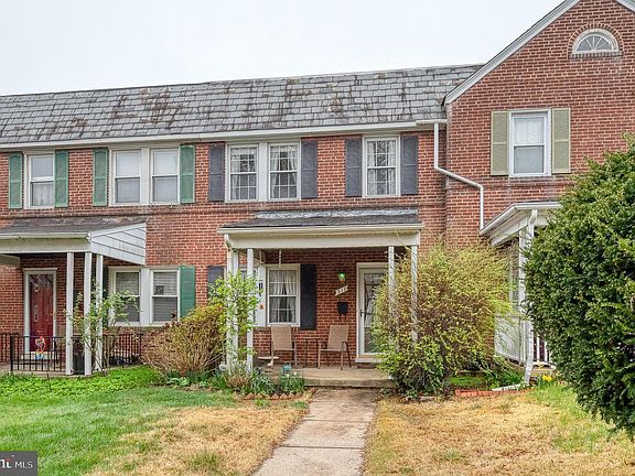 2nd image of 318 Westshire Rd