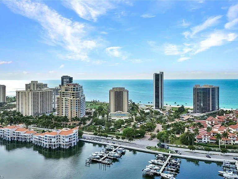 4551 Gulf Shore Blvd N #505 — Photo 37