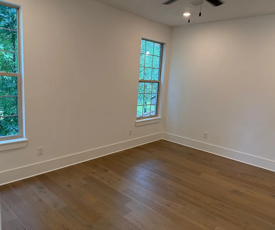1813 N Garland Ave — Photo 4