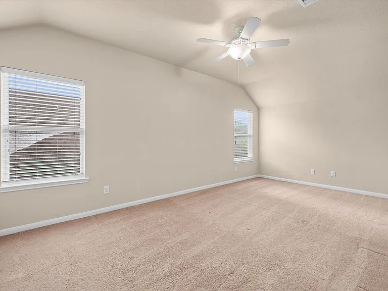 26 Canterborough Pl — Photo 22