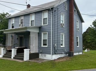 324 E 5th St, Bernville, PA 19506