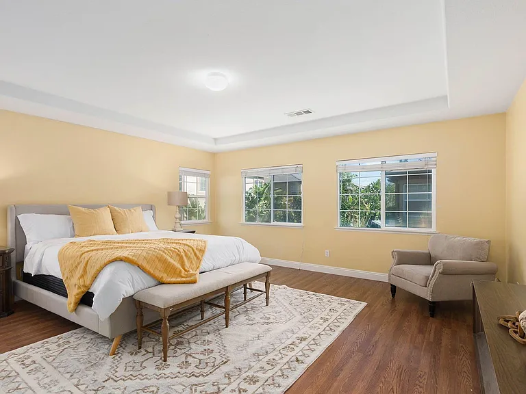7597 Freestone Ct — Photo 25