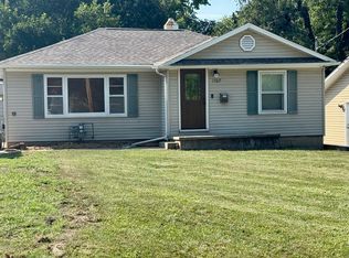 1107 S Ottawa Ave, Dixon, IL 61021
