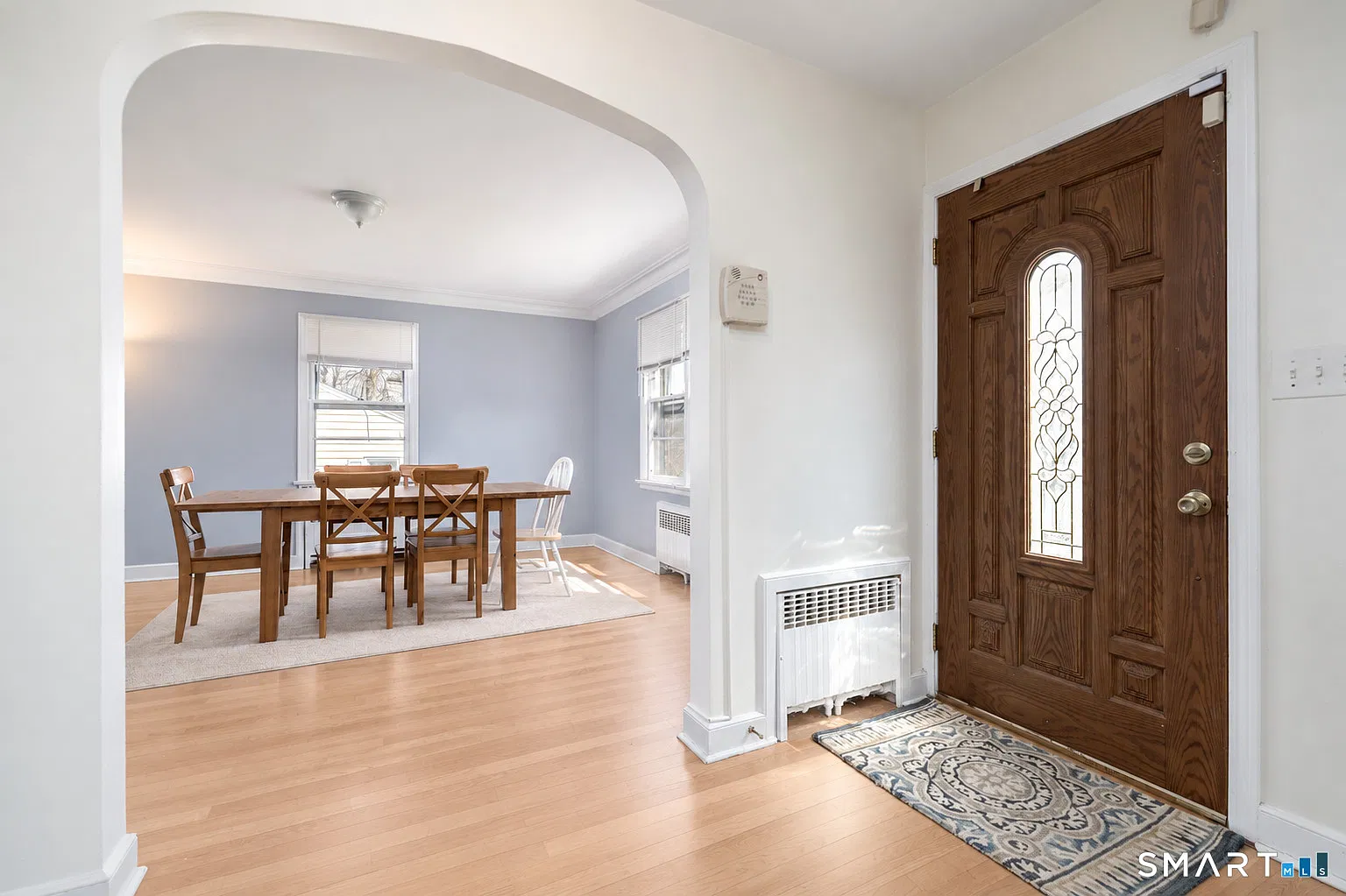 5 bed, 2.5 bath, 2454 sqft, $4,750 — Photo 4