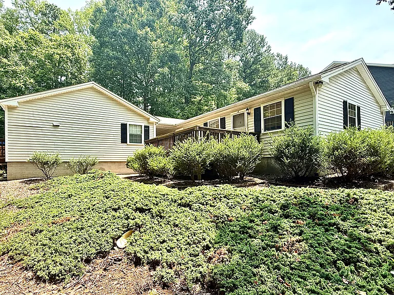 3012 Hillandale Rd #A — Photo 1