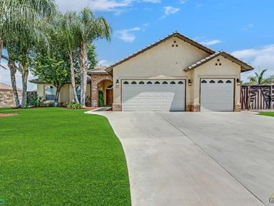 6840 Avenida Del Sol, Bakersfield, CA, 93307