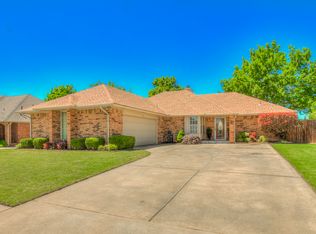 11713 Kingsgate Dr, Oklahoma City, OK 73170