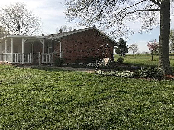 4th image of 431 Greenwood Dr