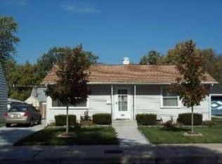 7024 W 115th St, Worth, IL