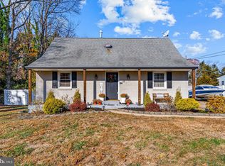 69 Plymouth Rd, Sicklerville, NJ 08081