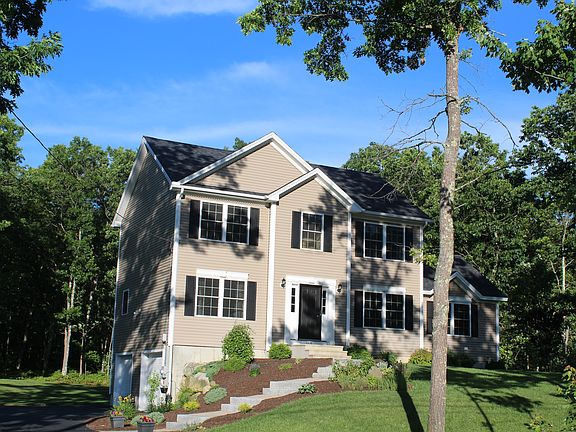 4th image of 169 Monarch Ave