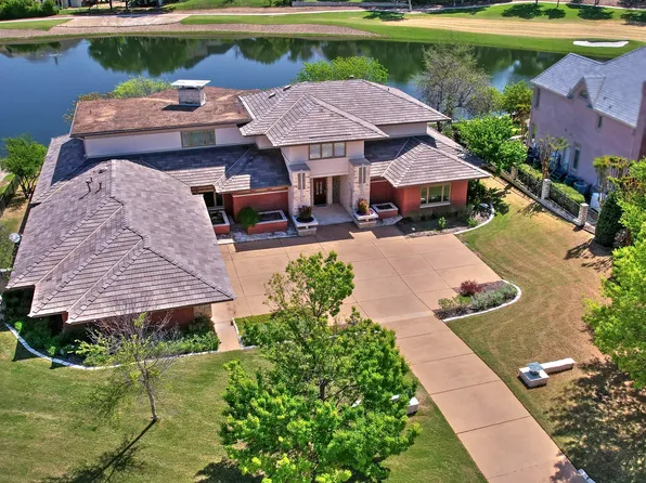 5817 Cypress Point Dr, Fort Worth, TX 76132