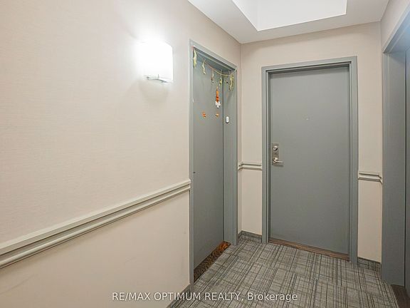 4th image of 50 Sky Harbour Dr #315