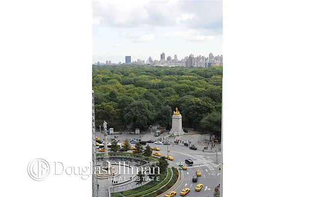 Sold by Douglas Elliman | media 15