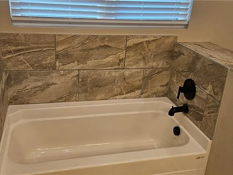 310 W Kinniburgh Dr — Photo 10