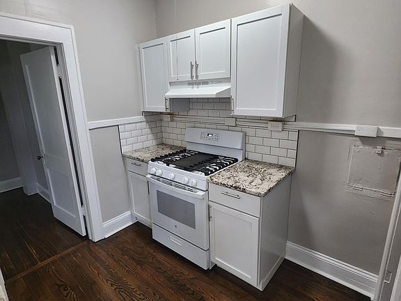 5th image of 620 N Pearl St APT 5