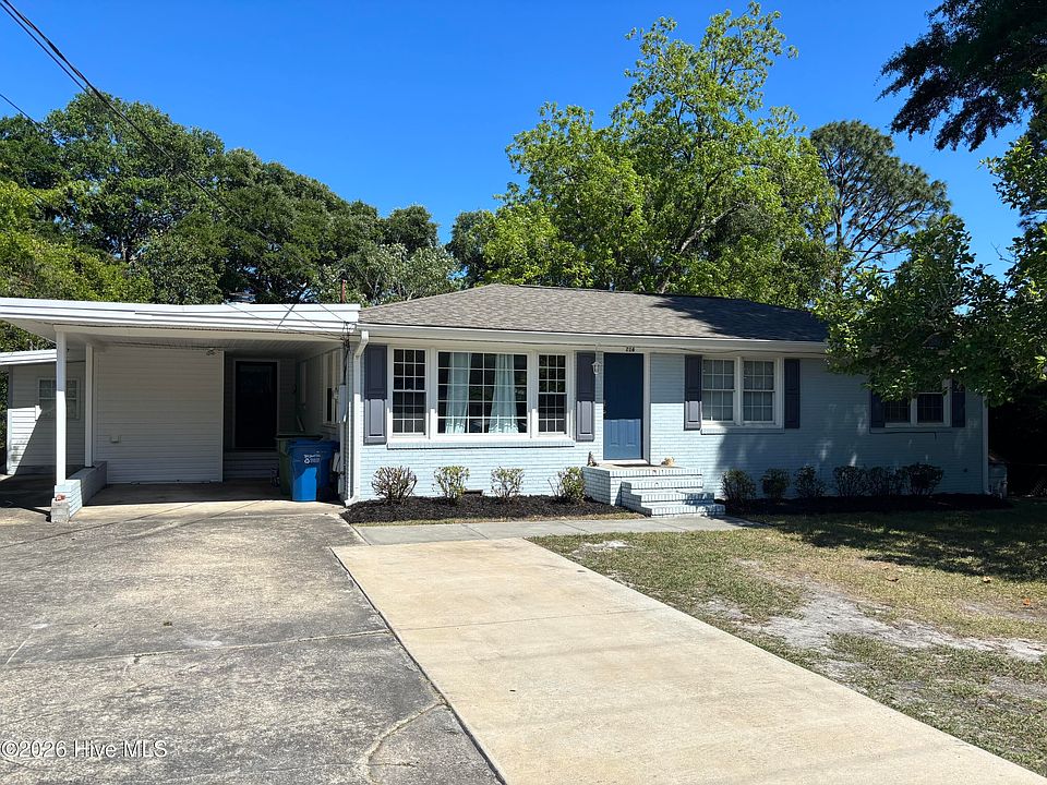 1st image of 216 Wood Dale Drive