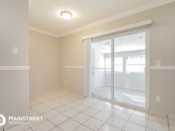 5th image of 704 Capehart Dr
