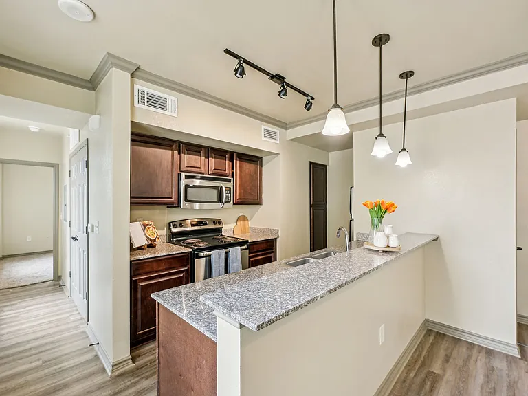 2101 Church Street — Photo 141