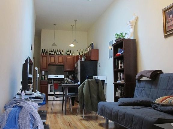 2nd image of 304 Stanhope St #3F