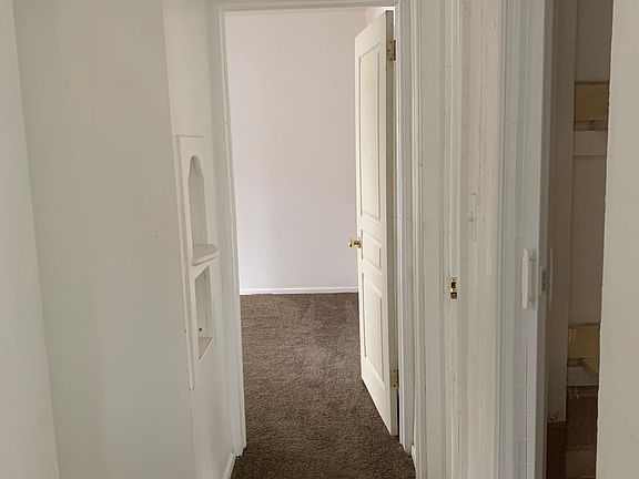 4th image of 17180 Stoepel St #1