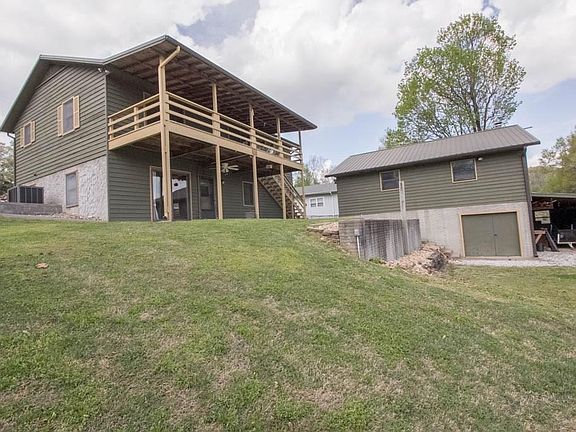 5th image of 8076 N Lakeshore Dr