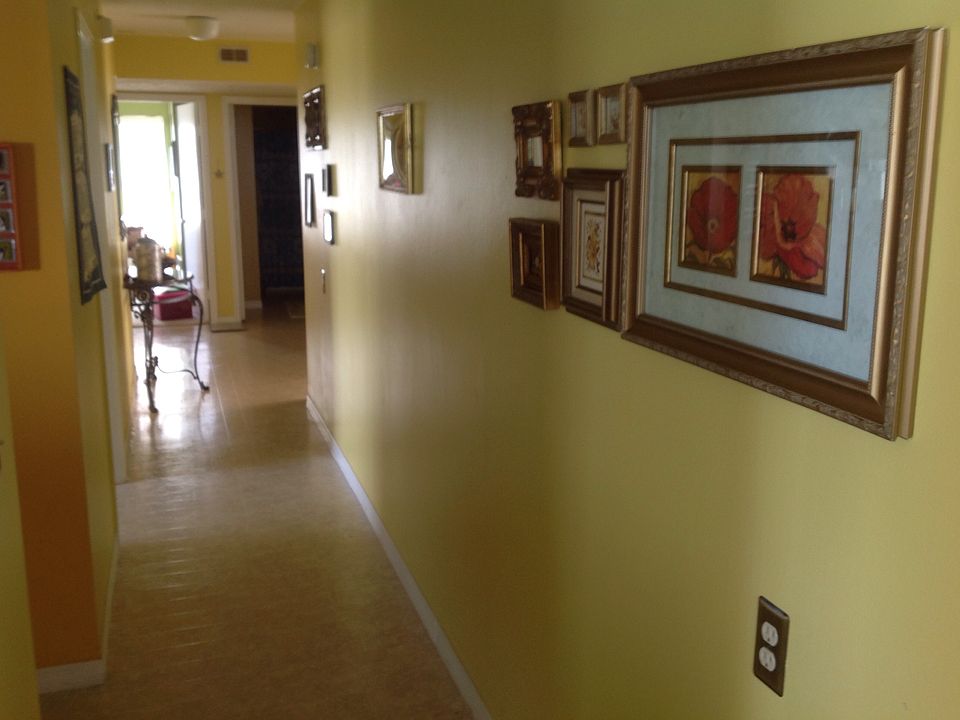 Hallway into second bedroom
