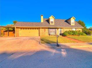 701 Cooper Ln, Yukon, OK 73099