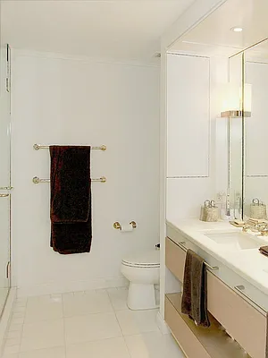 Sold by Sotheby's International Realty | media 10