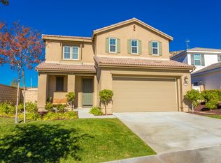 22649 Dragonfly Ct, Saugus, CA 91350