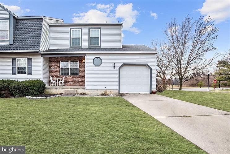 1st image of 151 Fellowship Ln