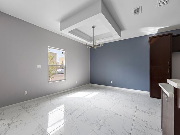 3rd image of 1305 E Daffodil Ave #D