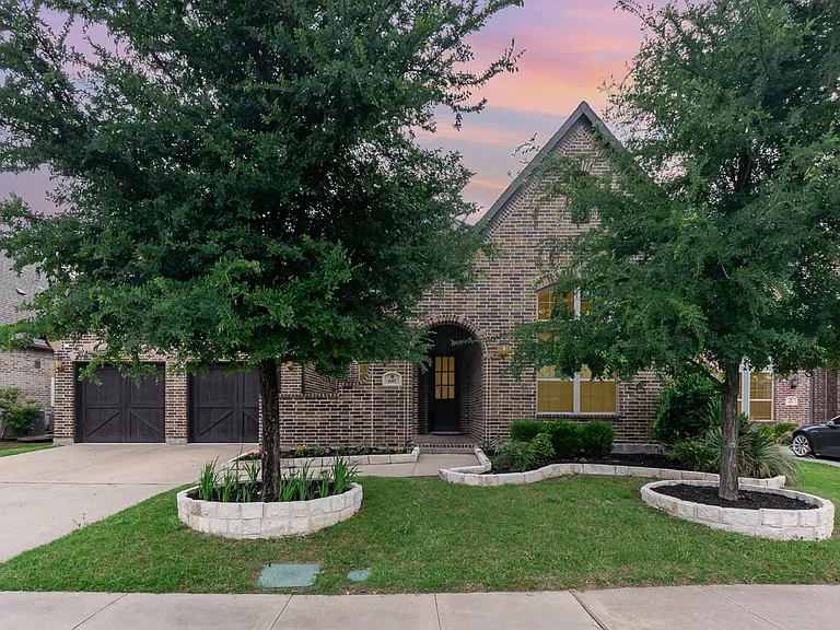 605 Conifer Ln — Photo 33