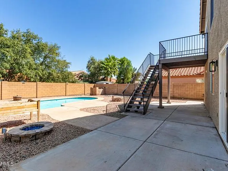 875 N Ithica Ct — Photo 16