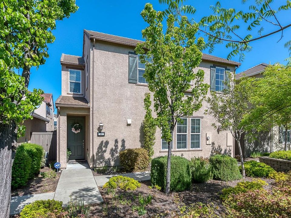 1st image of 101 Talmont Cir #101