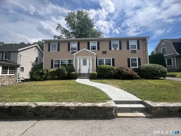 21 Leonard St, Stamford, CT 06906