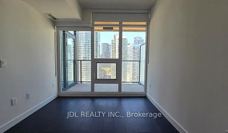 1 Concord Cityplace Way #1715 — Photo 5