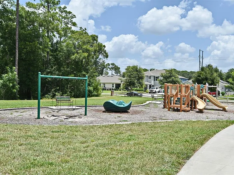 440 Baroness Way — Photo 45