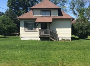 5143 N Seven Mile Rd, Pinconning, MI 48650