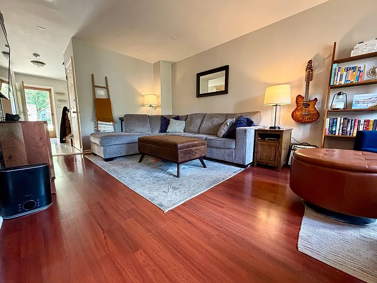 52 White Pine Ct — Photo 5