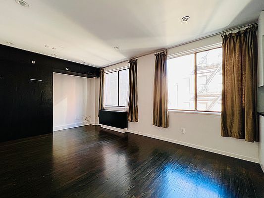 1st image of 239 E 10th St APT 4A