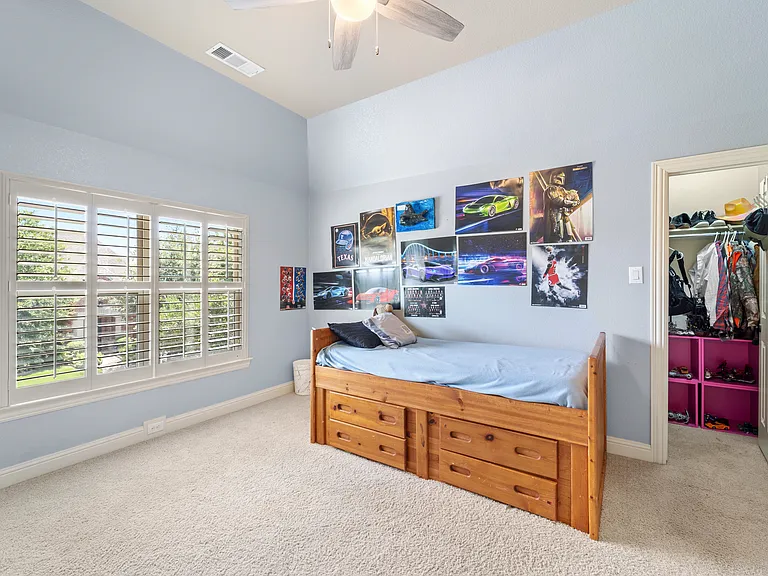 1308 Cotulla Dr — Photo 37