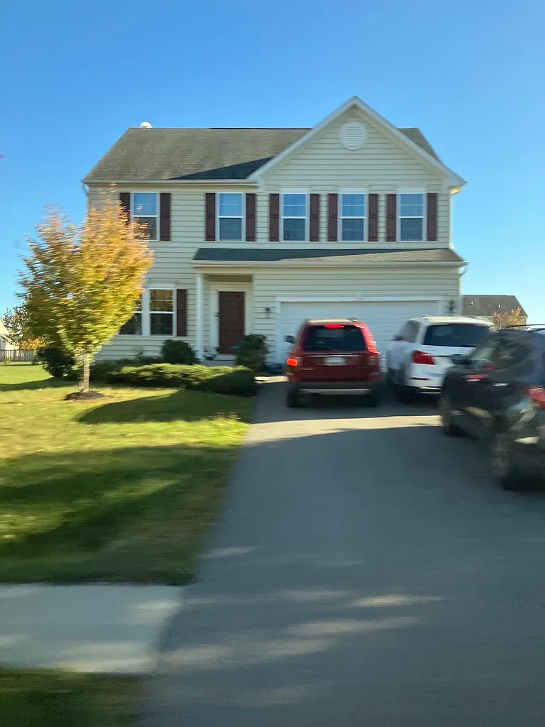 9635 Dumbarton Dr photo 1
