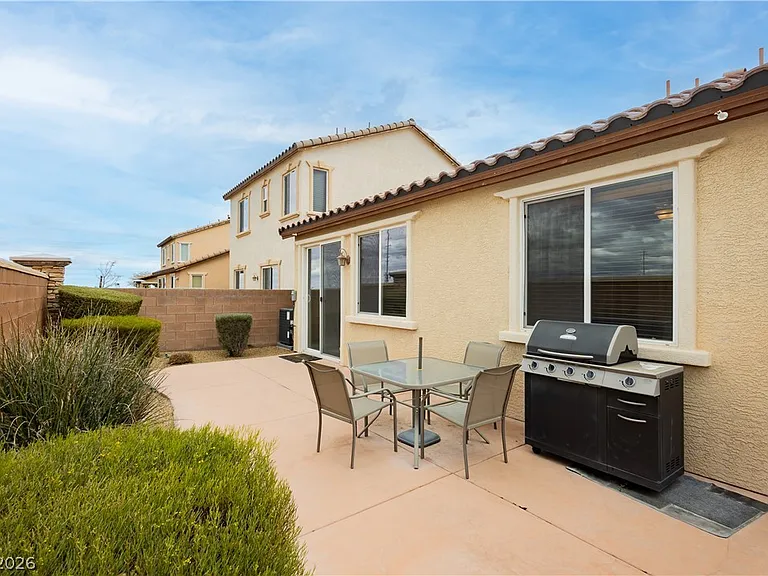 11220 Robin Park Ave — Photo 36