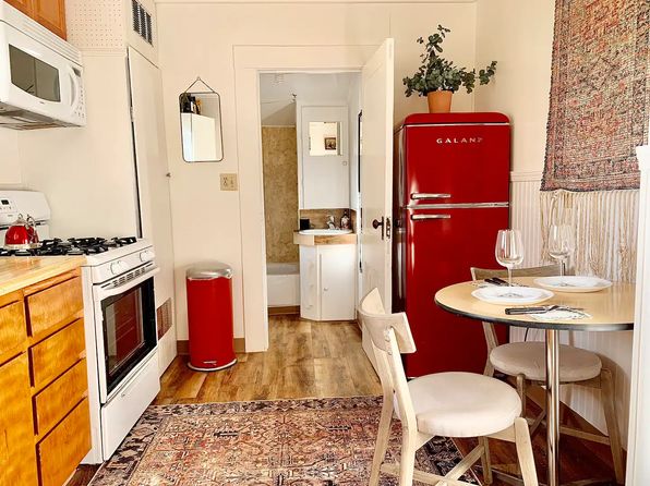 (undisclosed Address)